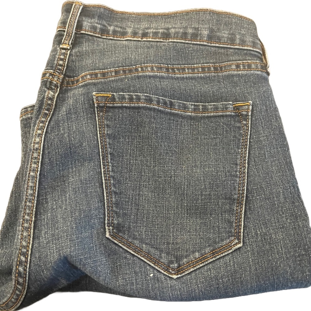 Old Navy Original Mid Rise womens jeans 34” waist other measurements in pictures